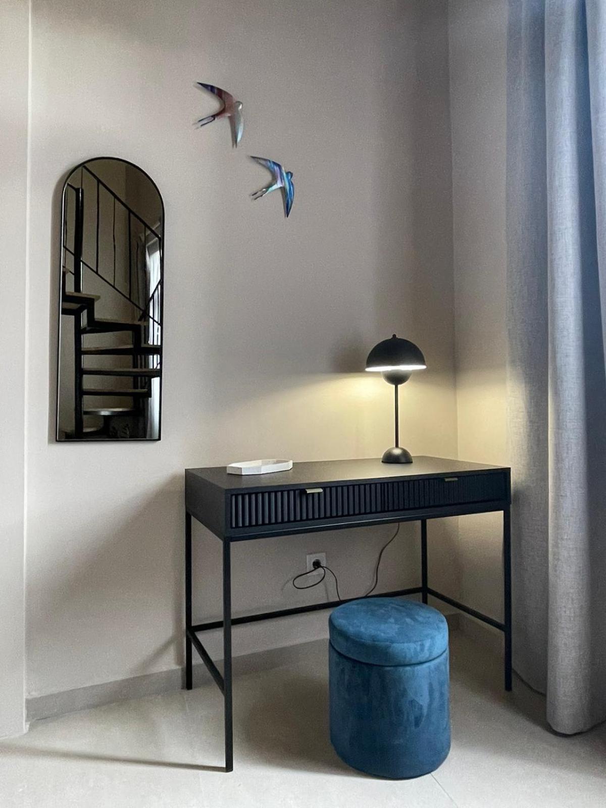Living Yard Thissio Атина Екстериор снимка